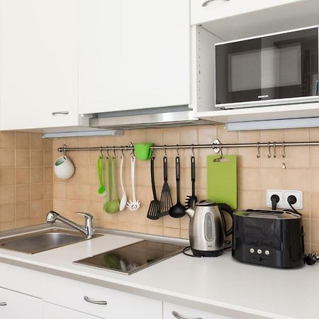 Cozy Studio With Parking Near City Center Praga Zewnętrze zdjęcie